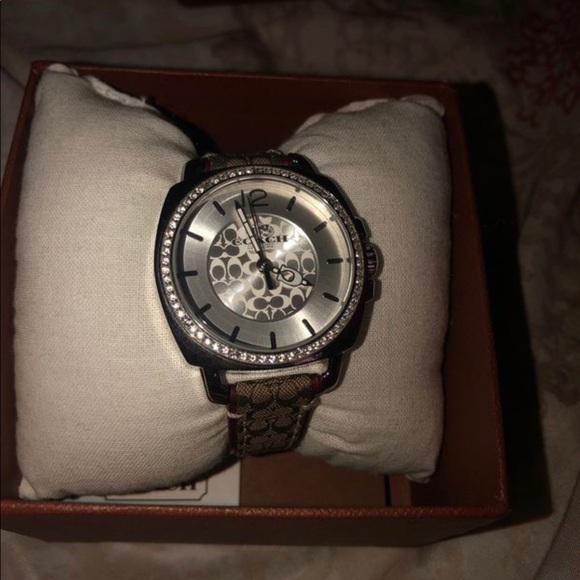 Coach watch - Picture 1 of 6